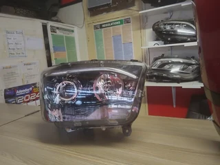 2013 MAHINDRA SCORPIO HEADLIGHT RIGHTSIDE AVAILABLE FOR SALE