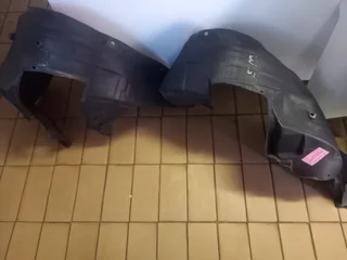 2019 Renault Kwid Fender Liner Left And Right For Sale