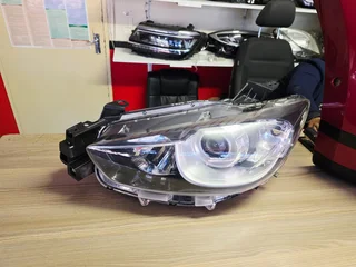 2015mazda Cx5 Front Left Headlight For Sale