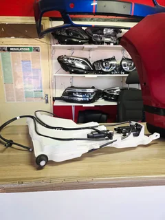 2023 LAND ROVER RANGE ROVER SPORT WINDOR WASHER BOTTLE