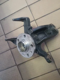 2018 Vw Polo 6/7 Bearing Carrier Leftside For Sale