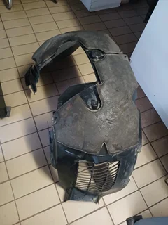 2023 Range Rover Velar Fender Liner (left) For Sale