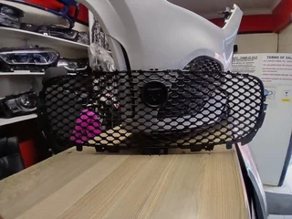 2024 JAGUAR F-PACE MAIN GRILL