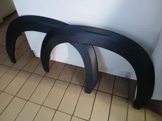 2021 NISSAN MAGNITE FRONT RIGHT WHEEL ARCH LEFT AND RIGHT FOR SALE IN PRISTINE CONDITION