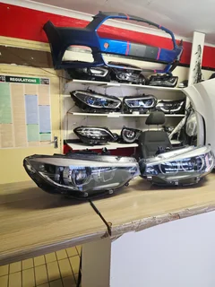 2019 BMW F32 4 SERIES LED HEADLIGHT FOR SALE. RIGHT AND LEFT SIDE AVAILABLE