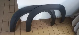 Left And Right 2023 Renault Kiger Wheel Arch For Sale