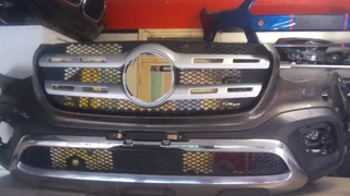 2021 Complete Mercedes-benz W470 X-class Bakkie Front Bumper