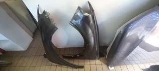 2019 AUDI Q7 LEFT AND RIGHT FENDERS FOR SALE IN GOOD CONDITION