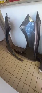 2019 AUDI Q7 LEFT AND RIGHT FENDERS FOR SALE IN GOOD CONDITION