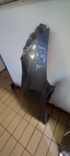 2018 TOYOTA FORTUNER  FENDER RIGHTSIDE FOR SALE IN A GOOD CONDITION