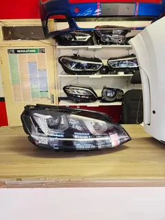 2017 VW GOLF 7 XENON HEADLIGHT FOR SALE