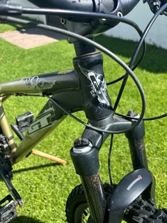 Gt Chucker-Stunt Jumper mountain bike