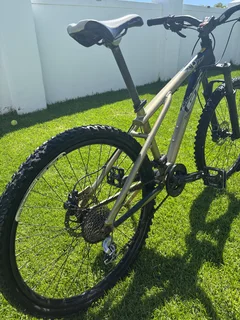 Gt Chucker-Stunt Jumper mountain bike