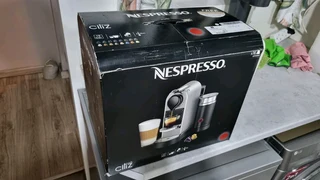 Hirsch&#39;s HomestoreNespresso Citiz &amp; Milk Automatic Espresso Machine