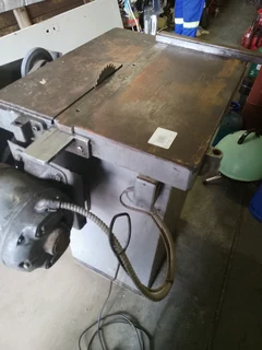 Big wood cutting machine