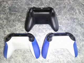 Xbox series remotes