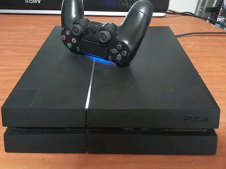 Ps4 1tb plus remote