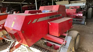 Massey Ferguson 1839 balers