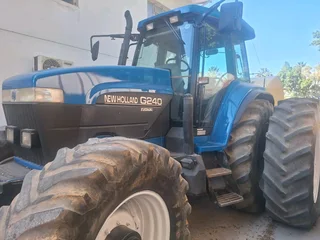 New Holland G240