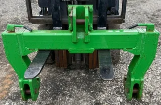 John Deere Quick Hitch