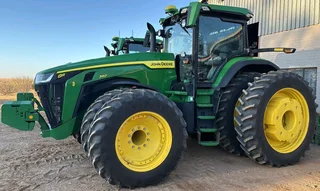 John Deere 8R340 x 2
