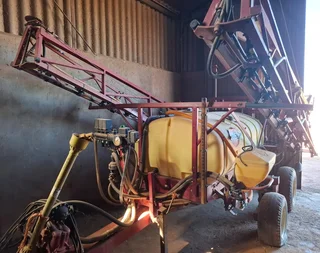 Hardi TR 2000 Sprayer
