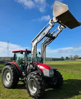 McCormick T - Max 110 Cab