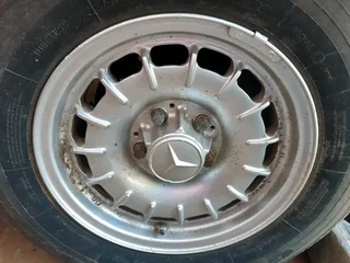 Mexican hat 14 inch rims like new for sale