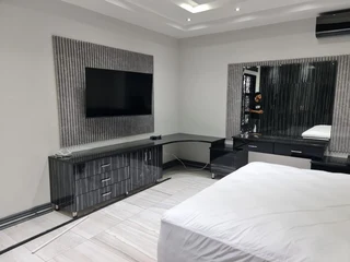 Interior Designers and Customised Furniture