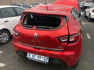 2017 Renault Clio for stripping