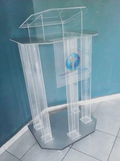 Beautiful Custom Podium With 5 Legs In Pillar/ Tubular Format From Pulpitsaand Podiums