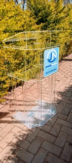 CUSTOM-DESIGNED HALF-DEC PULPITS AND PODIUMS