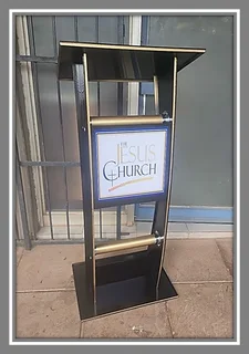 Black Acry;ic C-shaped Podium With Gold Tubes