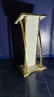 Lovely Curved Steel White And Gold Podium