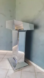 For The Ladies - Beautiful Mirror Podium