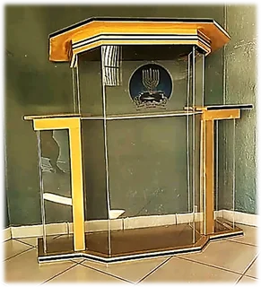 A Display Of Excellence - Golden Wingstyle Pulpit With Clear Acrylic