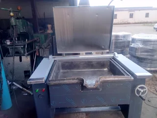 Tilting Pans For Sale, In Cast Iron And Stainless Steel.40l,80l And 120litres.0642509544