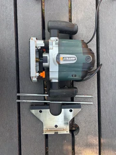 Stramm Router 1200w