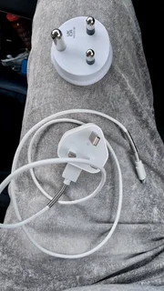 Apple Iphone 11 / Red Edition / 64GB Memory R3950 Neg.