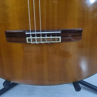 Yamaha CG-120SA classical guitar and hard case - Solid Top - Rosewood back/ sides classical guitar