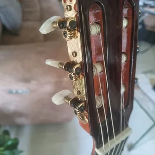 Aria AC35 (Spain) classical guitar and hard case