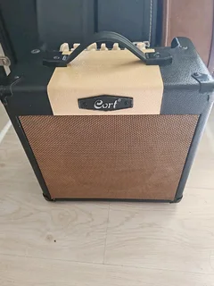 Cort CM15r guitar amp