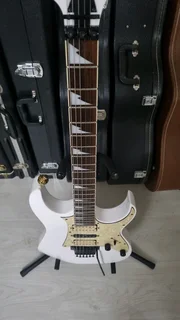 Ibanez RG350DX electric guitar and bag