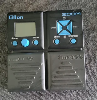 Zoom G1on multi effects guitar processor