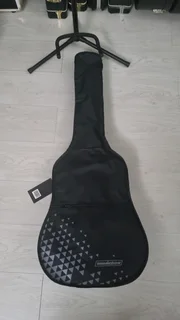 Fender CD-60 acoustic guitar and bag