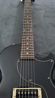 Epiphone Les Paul Jnr electric guitar