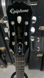 Epiphone Les Paul Jnr electric guitar