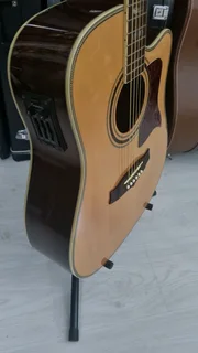 Tanglewood TW900ce semi acoustic guitar