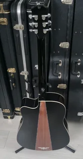 Player by Keith Urban acoustic guitar and bag