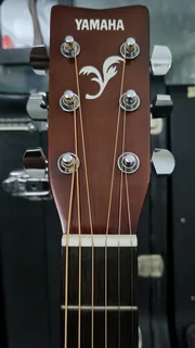 Yamaha F340 acoustic guitar